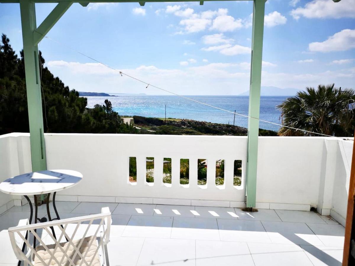 Апарт отель Kathys Island Retreat Adia Экстерьер фото